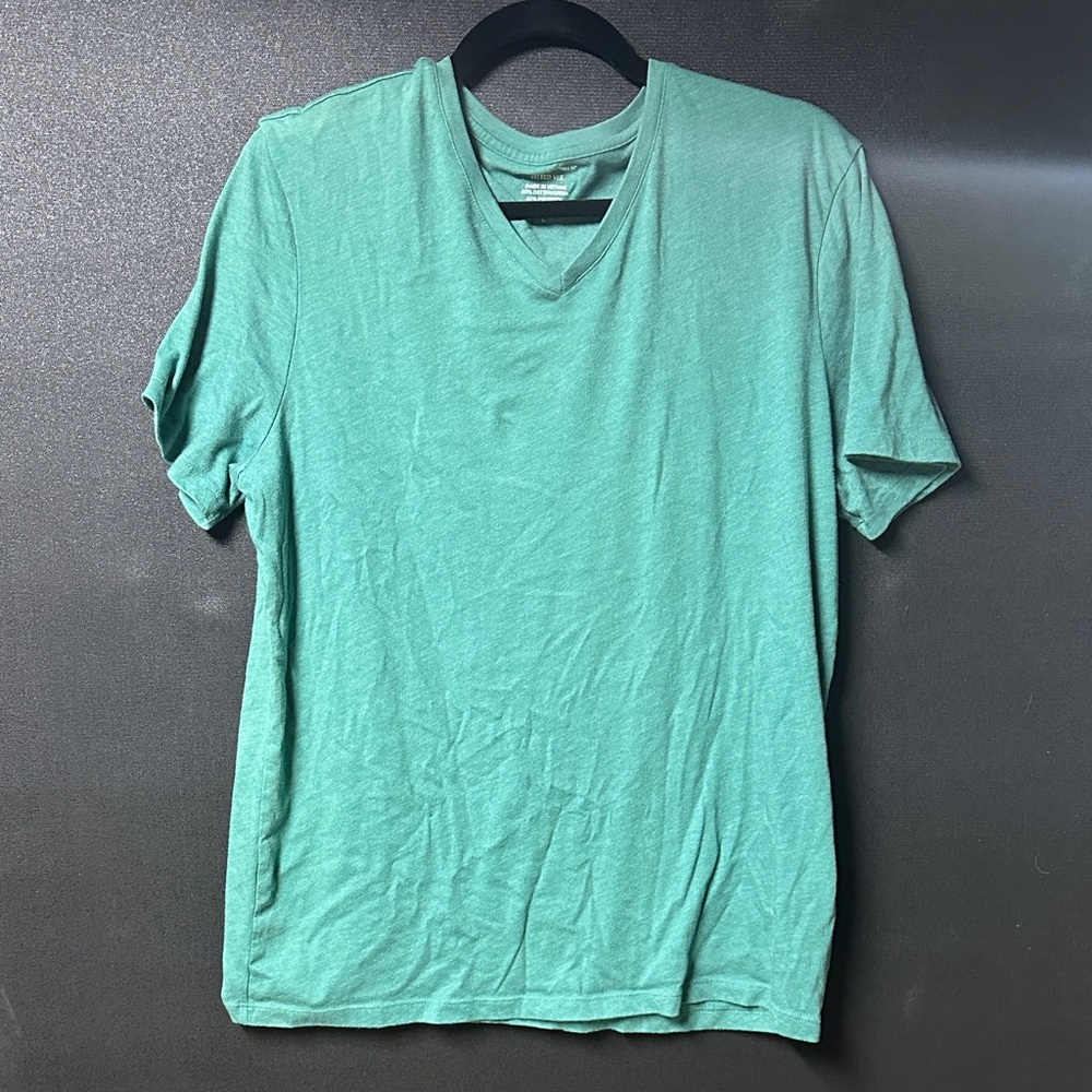 Banana Republic Green V-Neck Fitted T-Shirt